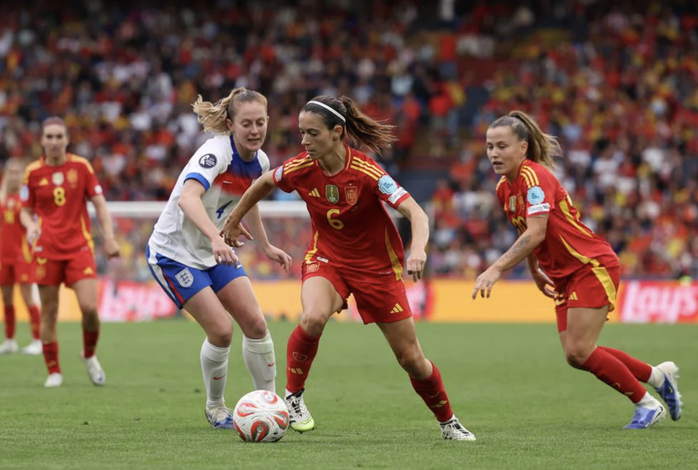 Euro 2025: Thắng Tây Ban Nha ở loạt 11 m, tuyển Anh nghẹt thở bảo vệ ngôi Hậu- Ảnh 8.
