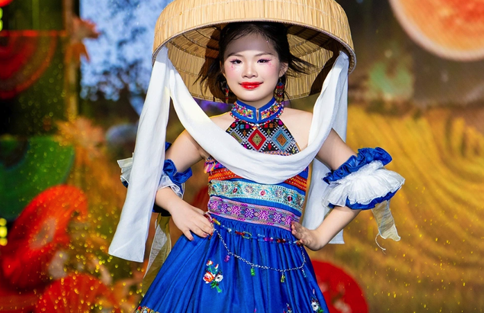 Những bước catwalk đầy thần thái của các tài năng trẻ là minh chứng cho nỗ lực đào tạo bài bản của 9 Talent.