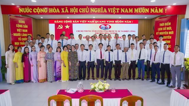 Trung tâm cung ứng dịch vụ sự nghiệp công P.Hòa Cường: Nỗ lực phục vụ nhân dân- Ảnh 1.