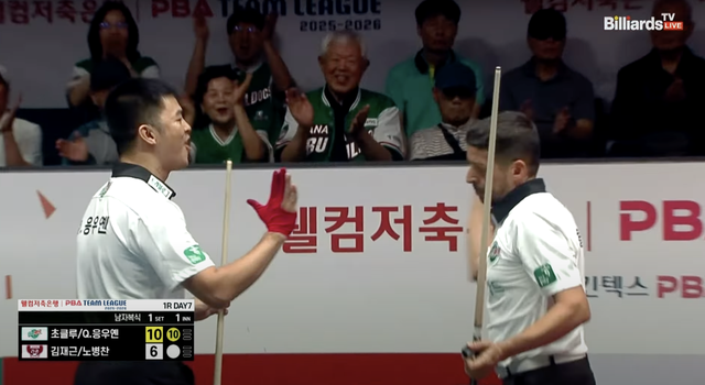 Billiards: Nguyễn Quốc Nguyện cùng đồng đội tung 'đường cơ hoàn hảo', ngược dòng ngoạn mục- Ảnh 2.