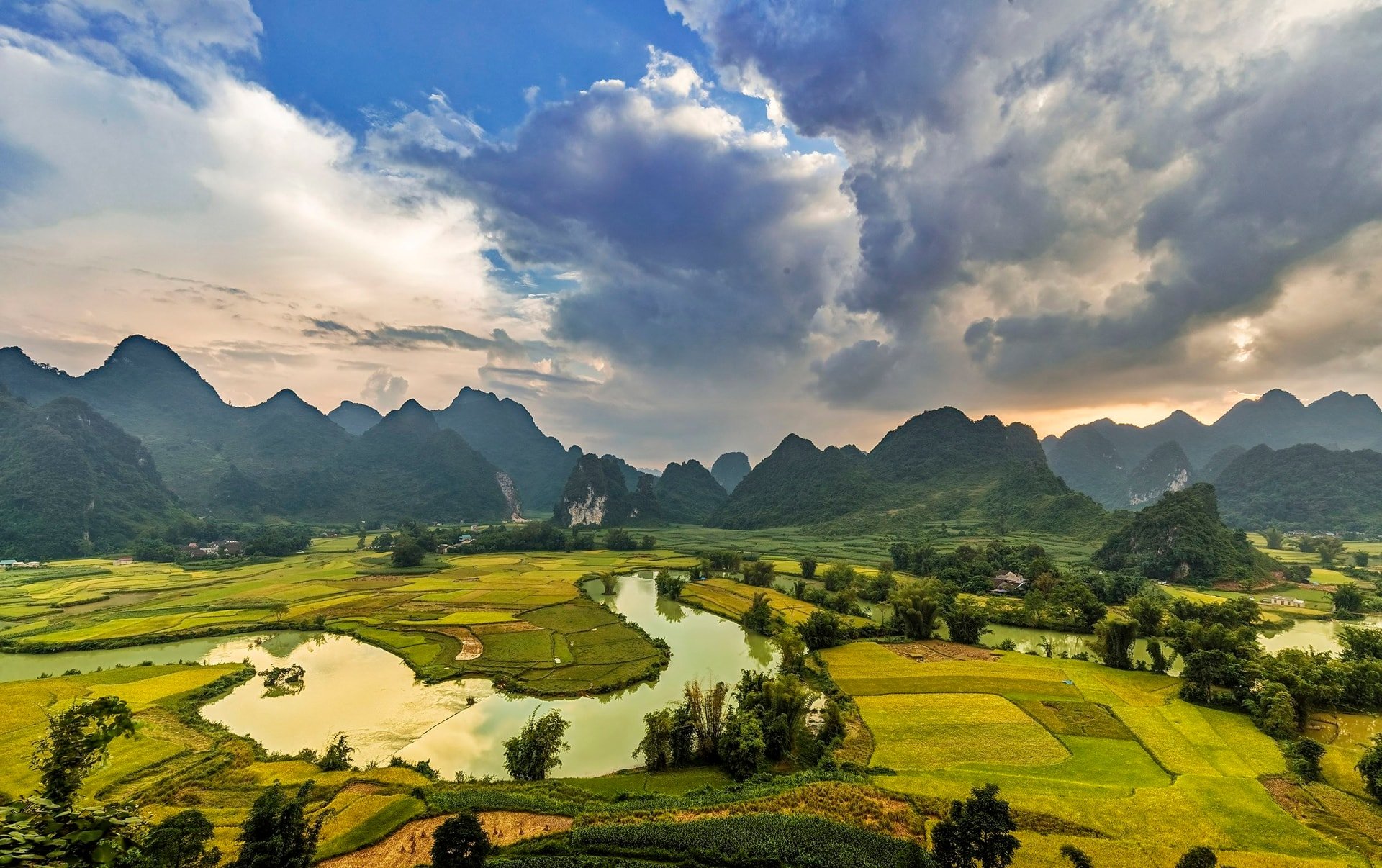 Lịch trình du lịch Cao Bằng 3 ngày 2 đêm: Khởi hành từ Hà Nội