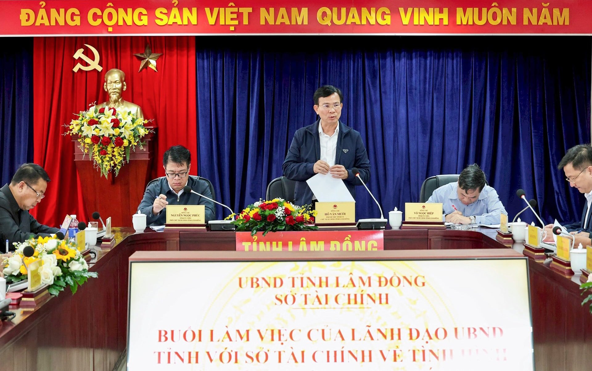 2y2a4714-2-(1).jpg