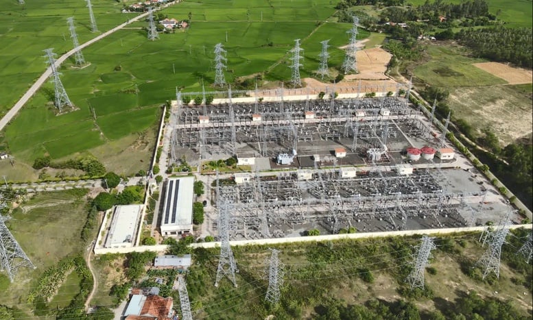 Nâng công suất trạm biến áp 220kV Tuy Hòa, tăng cường đảm bảo điện cho tỉnh Đắk Lắk- Ảnh 1.