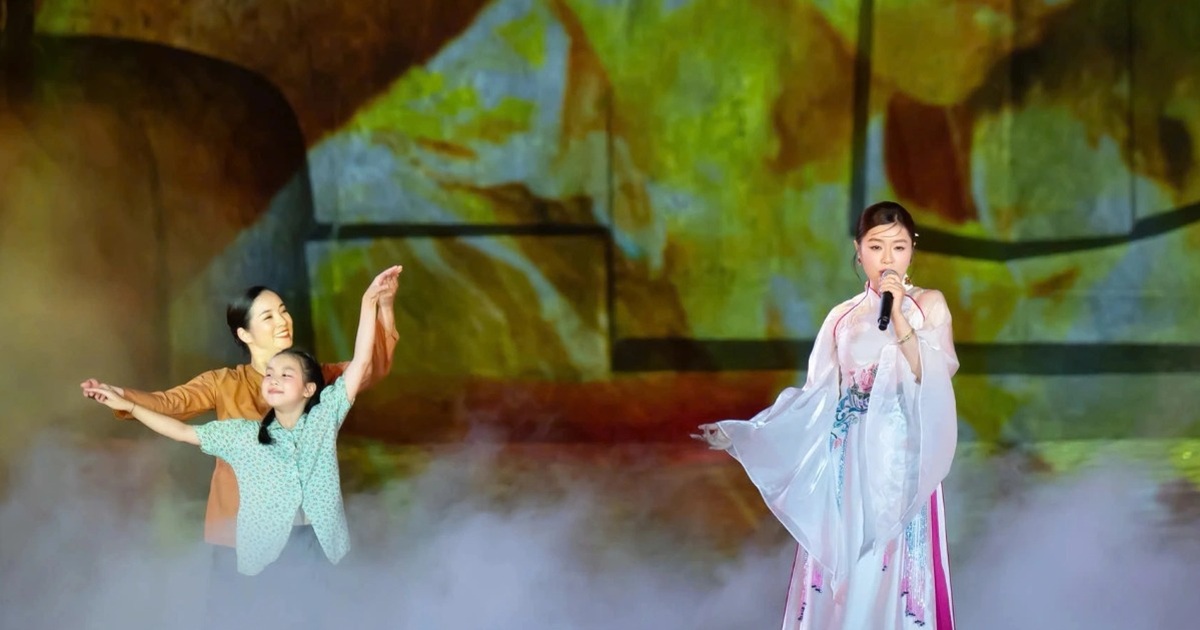 "Sao mai" Nguyễn Thu Hằng: "Trải nghiệm làm mẹ giúp giọng hát tôi thay đổi"