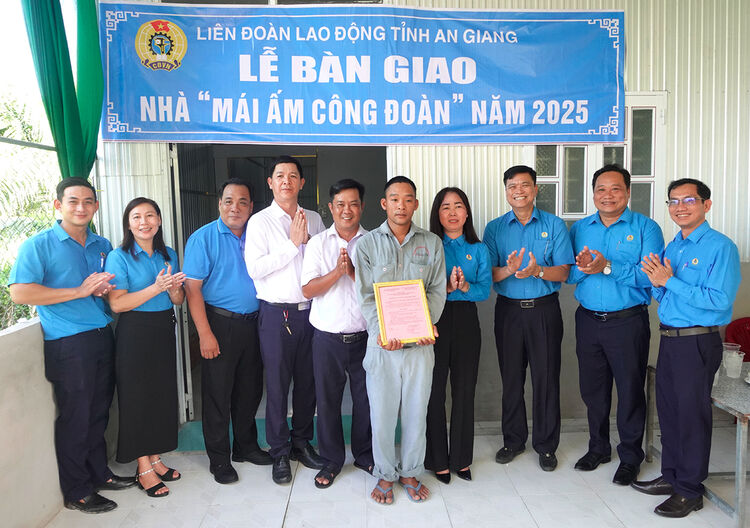 Accompanying the dream of settling down of union members