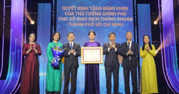Dấu mốc cho thị trường vốn sau 25 năm hoạt động của thị trường chứng khoán Việt Nam