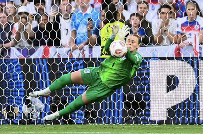 Euro 2025: Thắng Tây Ban Nha ở loạt 11 m, tuyển Anh nghẹt thở bảo vệ ngôi Hậu- Ảnh 5.