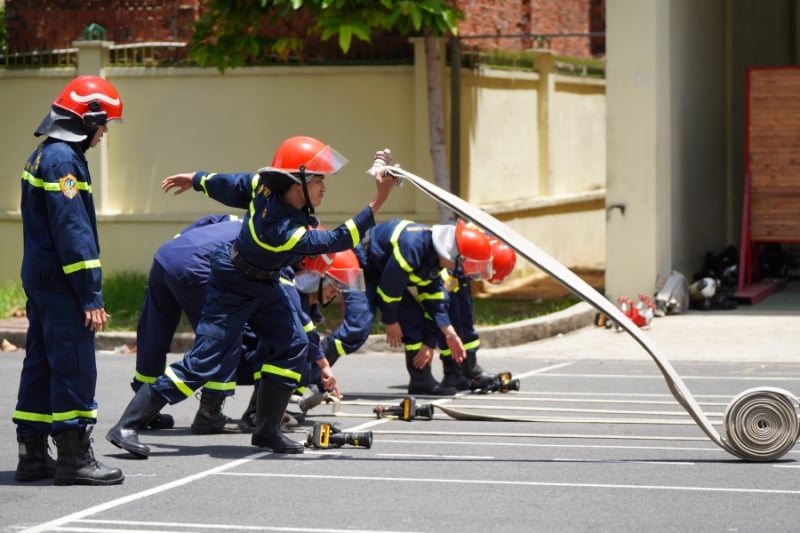 Chương trình “Chiến sĩ quả cảm” đầy hài hước và xúc động trong tập phát sóng đầu tiên -0