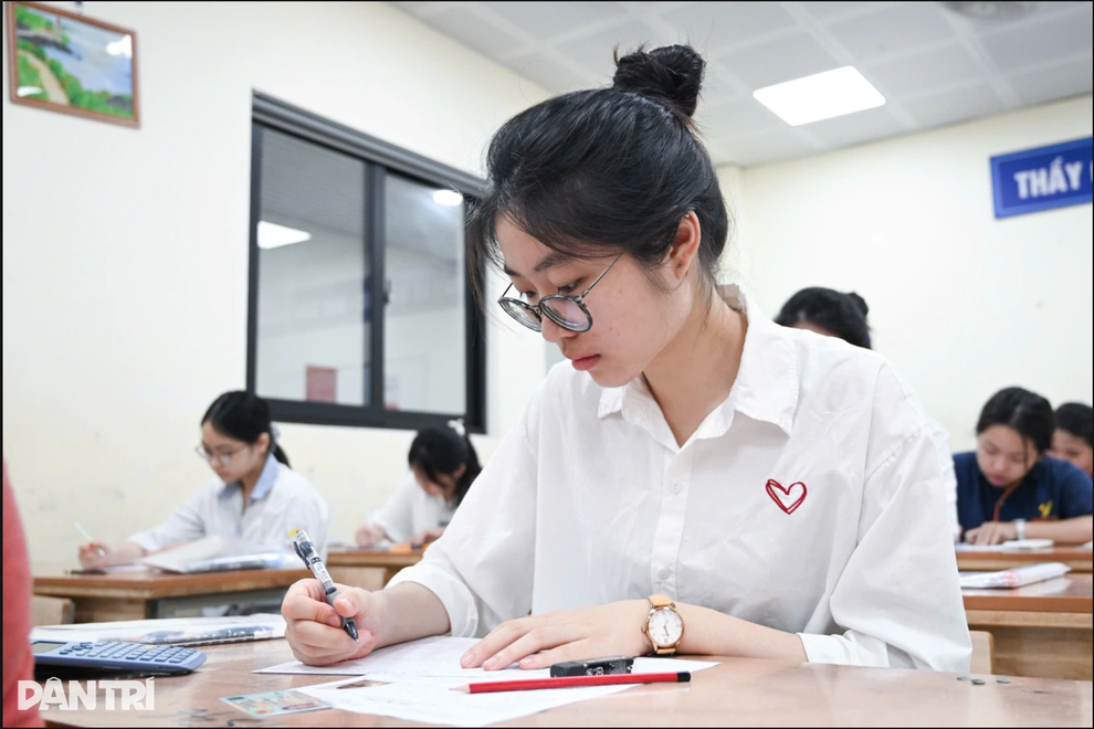 Còn 5 giờ để chốt nguyện vọng xét tuyển ĐH: Thí sinh cần cân nhắc kỹ - 2