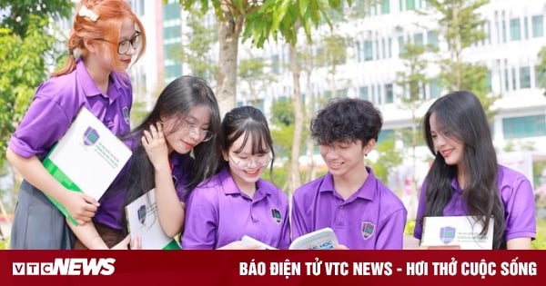 4 năm qua điểm chuẩn Đại học Giáo dục - Đại học Quốc gia Hà Nội thay đổi ra sao?