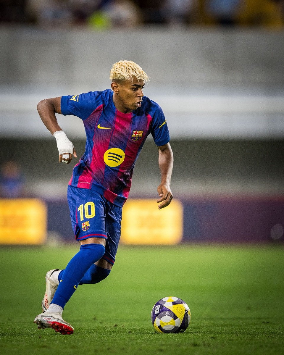 Lamine Yamal Mundo Deportivo.jpg