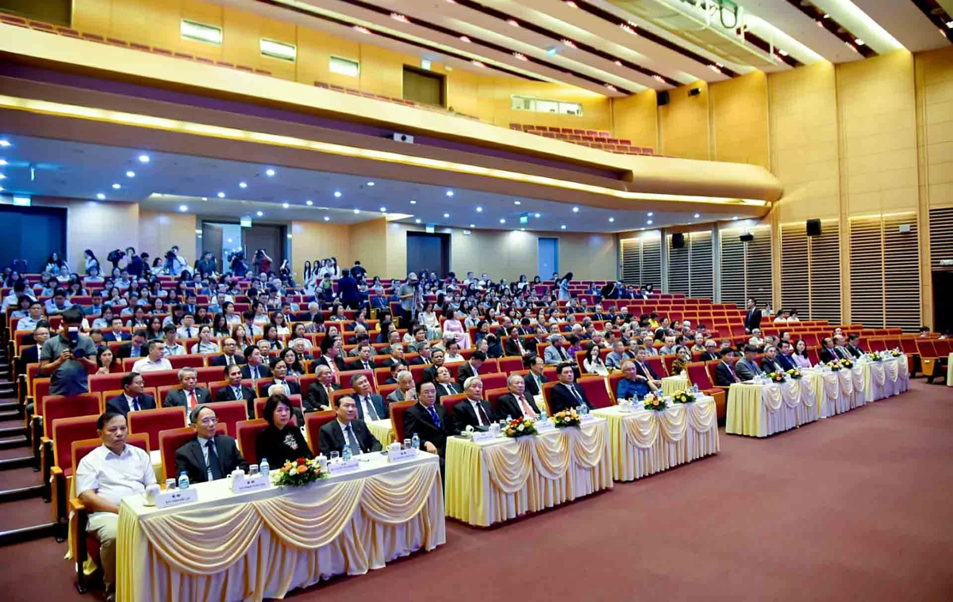 Viết tiếp chặng đường 80 năm vẻ vang của ngành Ngoại giao Việt Nam, đưa đất nước vào kỷ nguyên mới
