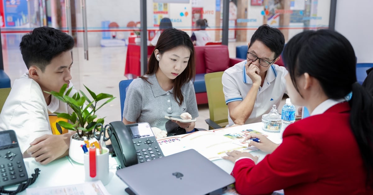 Tuyển sinh ĐH 2025: Lịch nộp lệ phí xét tuyển của 34 tỉnh, thành
