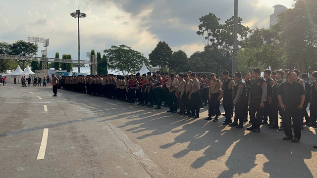 Cảnh sát và đặc nhiệm rất đông, chung kết U.23 Indonesia đại chiến Việt Nam cực nóng!  - Ảnh 6.