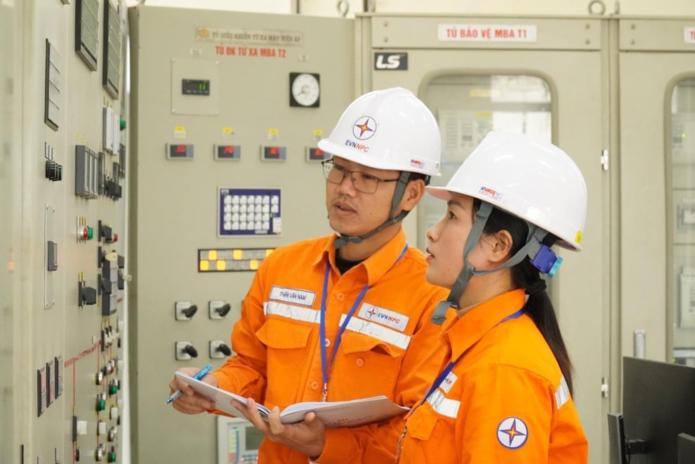 EVN tiên phong chuyển đổi số và ứng dụng khoa học công nghệ - 1