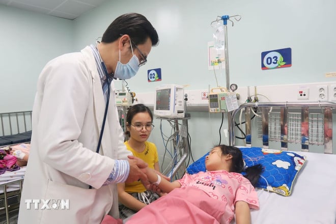ttxvn-sot-xuat-huyet-bung-phat-manh-gia-tang-truong-hop-mac-nang-2907-3.jpg