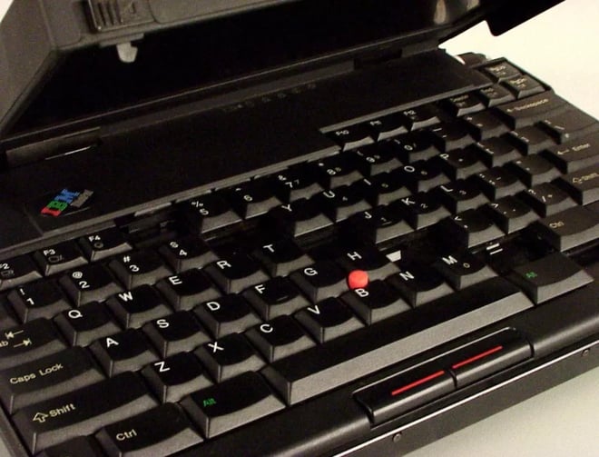 Chiếc laptop làm rung chuyển thị trường 30 năm trước của IBM - Ảnh 3.