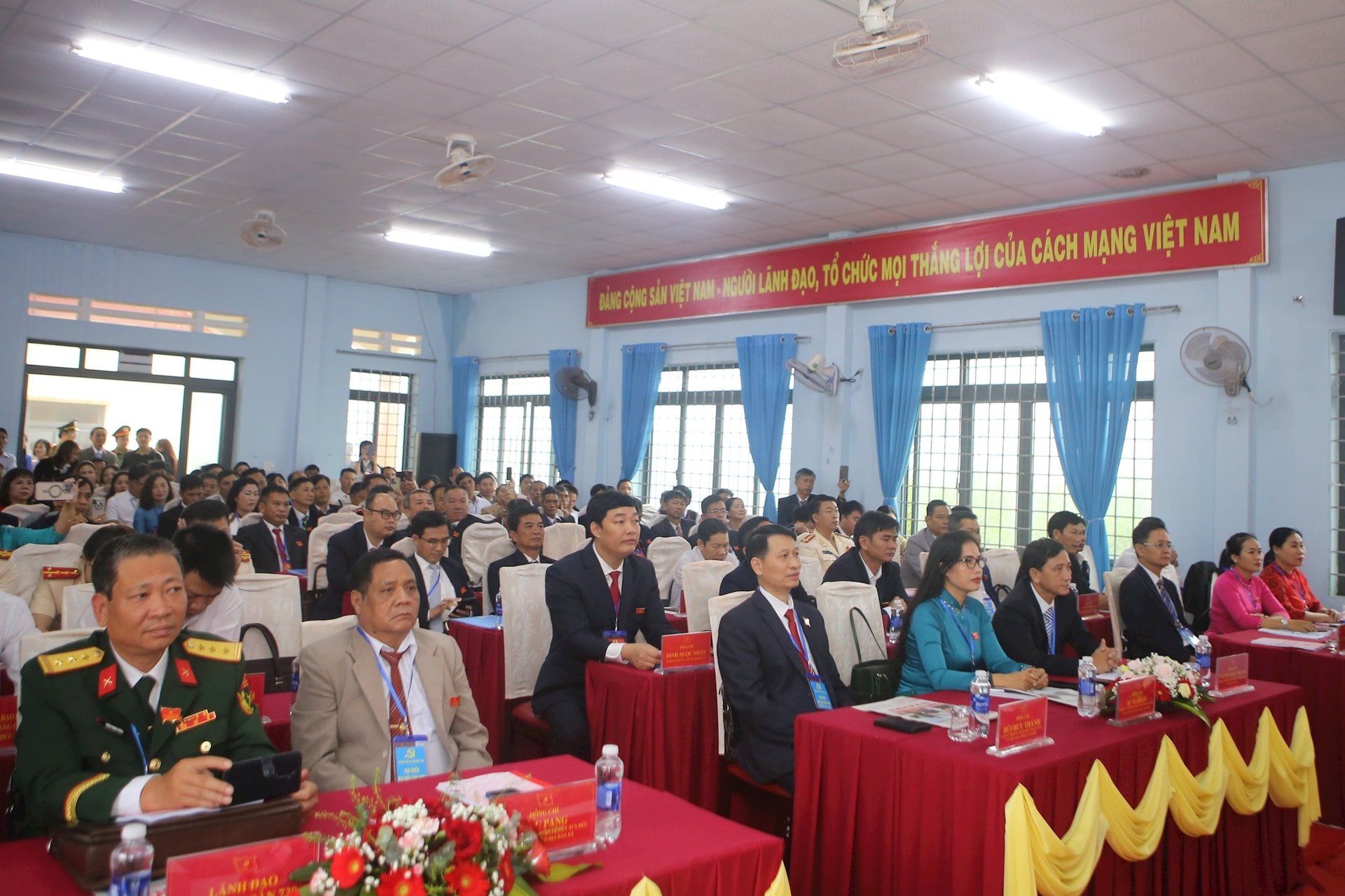Đảng bộ xã Quảng Tân nhiệm kỳ mới với tinh thần “rõ người, rõ việc, rõ trách nhiệm, rõ sản phẩm, rõ kết quả, rõ thời hạn, rõ lộ trình”.