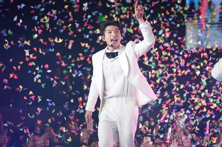 Hai đêm concert bùng nổ tại Mỹ, 'Anh trai say hi' muốn đưa nhạc Việt ra thế giới - 3