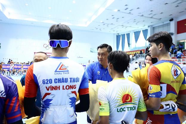 Sôi nổi Giải vô địch xe đạp đường trường và địa hình quốc gia lần thứ 39 năm 2025 - Ảnh 3.