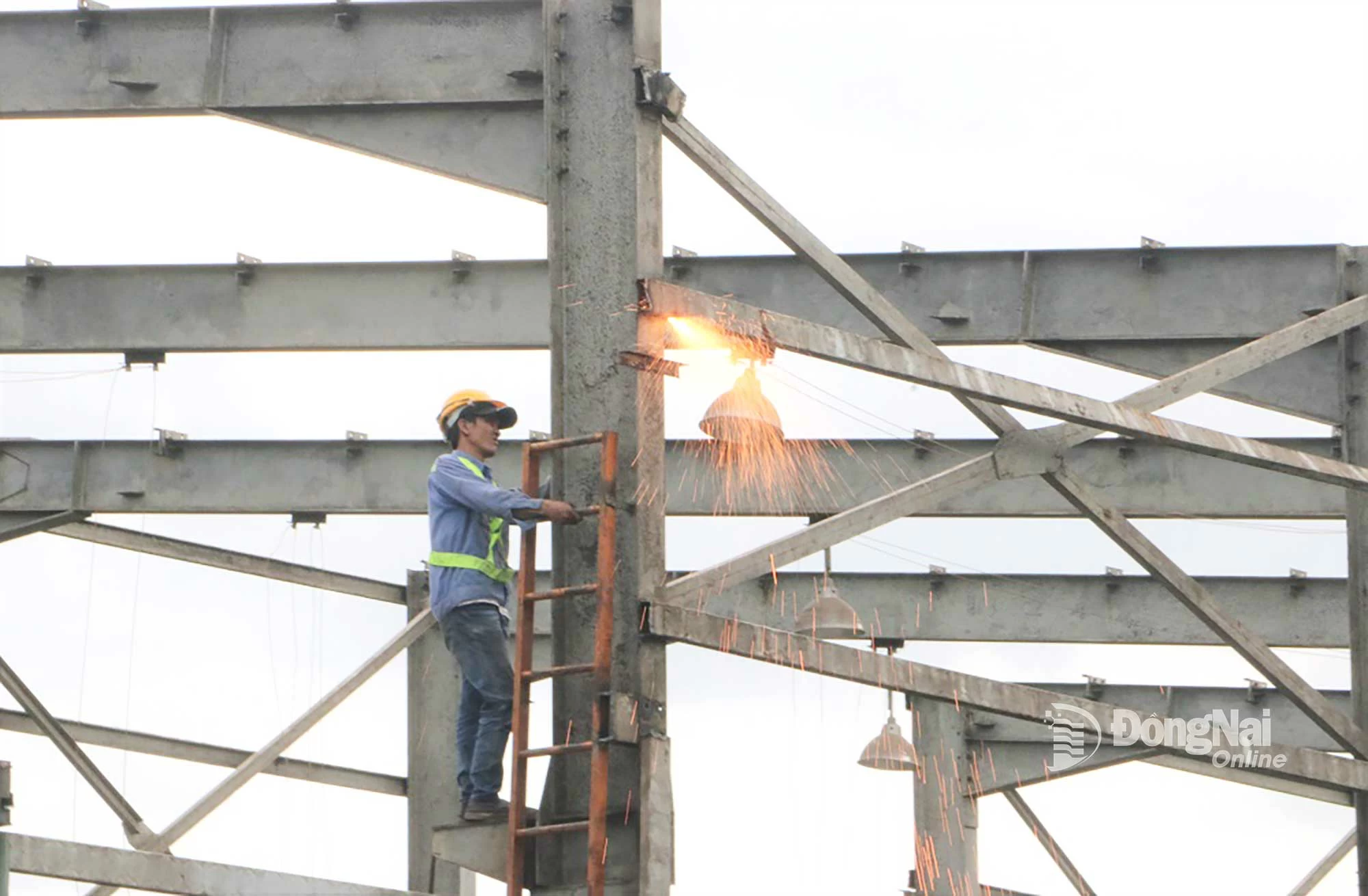Phuong Nam Steel Joint Venture Company, Road No. 9, Bien Hoa 1 Industrial Park, Tran Bien Ward is one of the enterprises moving their operations out of Bien Hoa 1 Industrial Park. Photo: Pham Tung