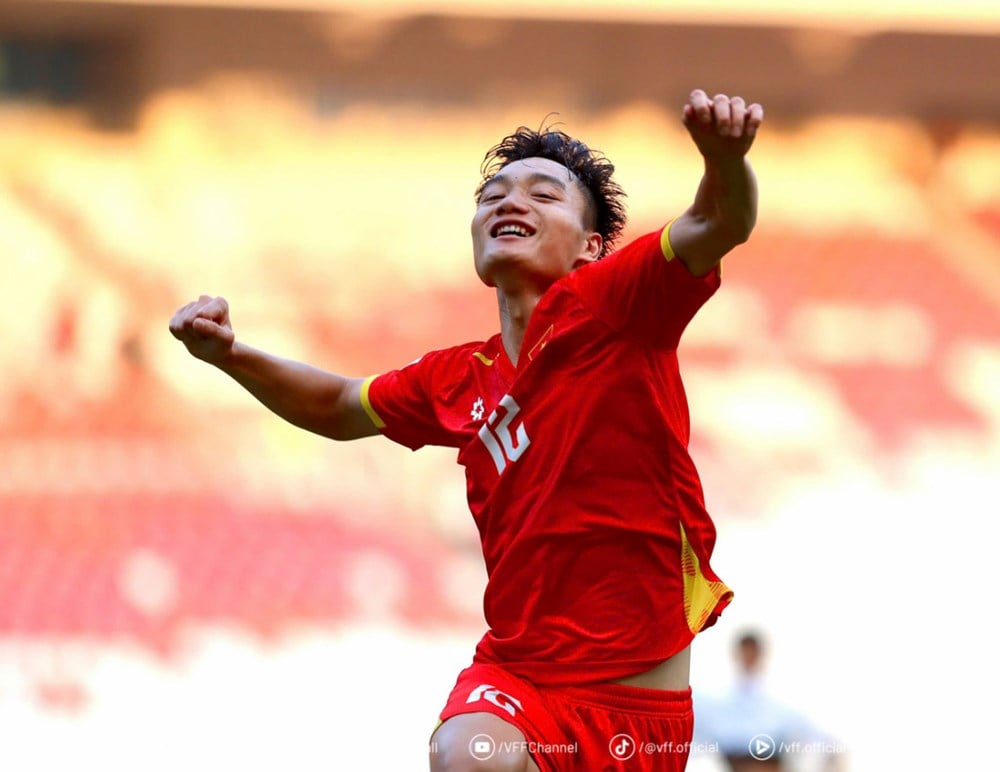 Đội hình dự kiến chung kết U23 Việt Nam vs U23 Indonesia: Viktor Lê dự bị, Đình Bắc lĩnh xướng hàng công - ảnh 1