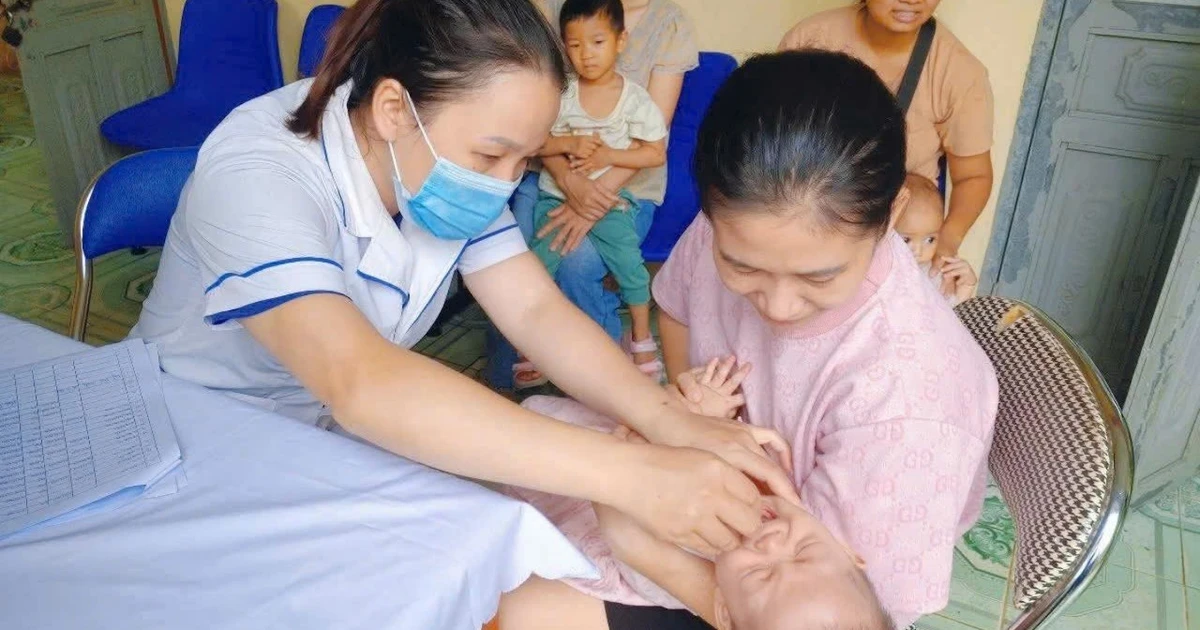 Triển khai chiến dịch uống vitamin A và tẩy giun đợt 1 năm 2025