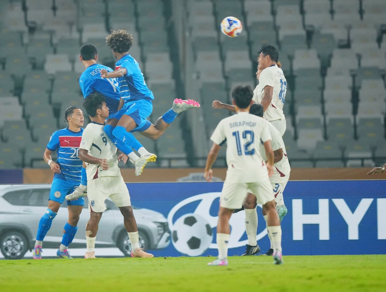 u23-thai-lan-vs-philippines-3.jpg