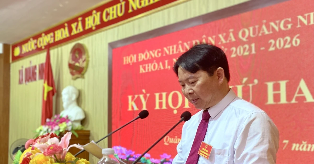 Segunda sesión del Consejo Popular de la Comuna de Quang Ninh: Se aprobaron siete resoluciones
