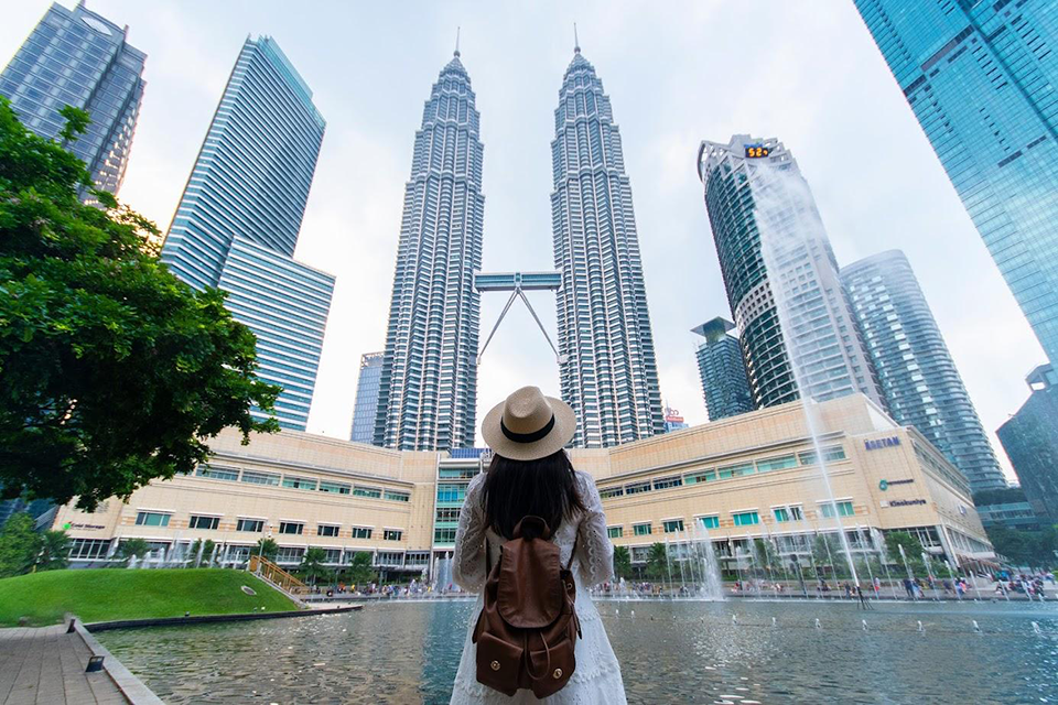 Du lịch Kuala Lumpur dịp lễ 2/9: Check-in Petronas và đắm mình trong đa sắc văn hóa