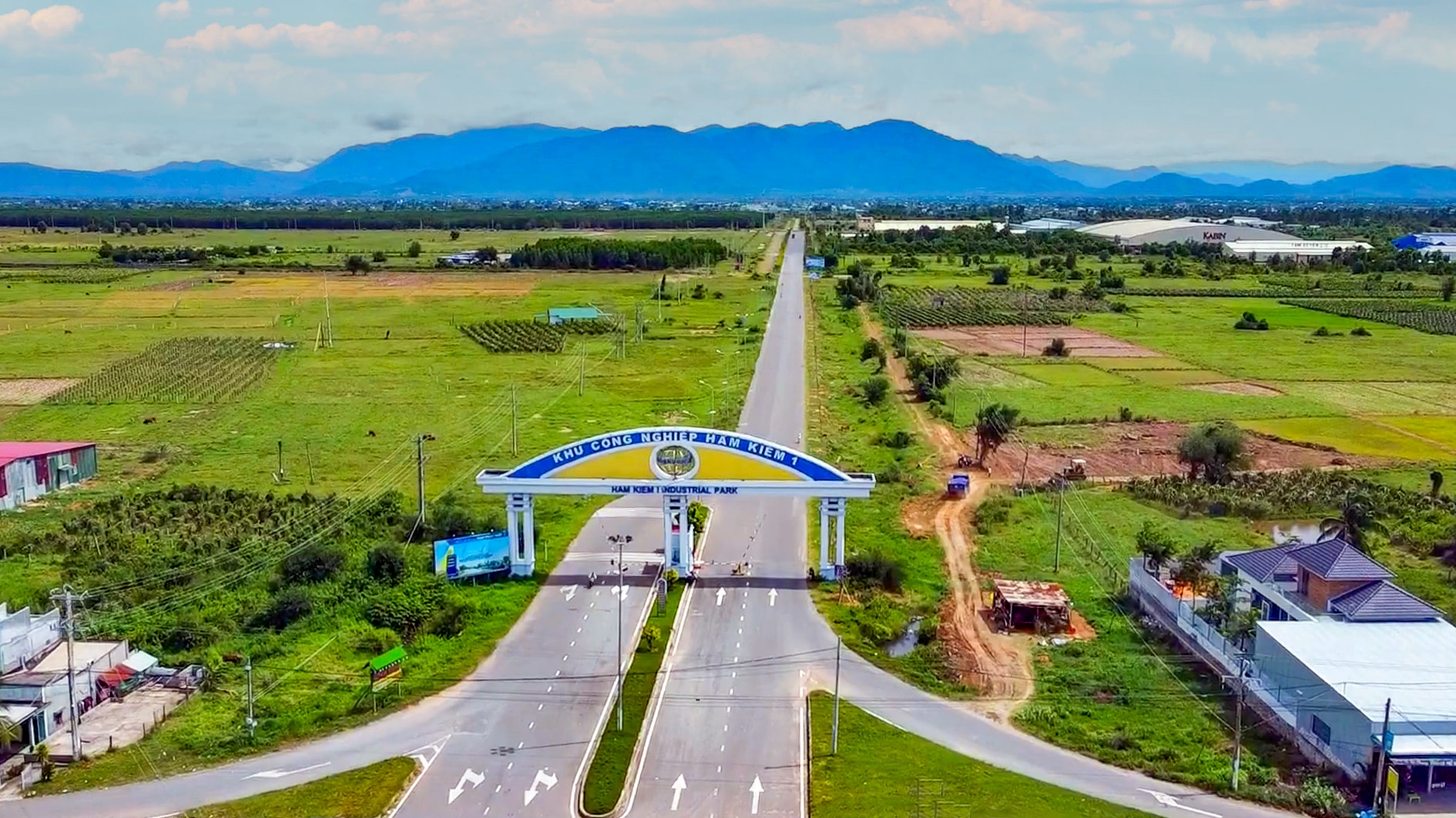 Khu công nghiệp Hàm Kiệm I (ảnh N. Lân)