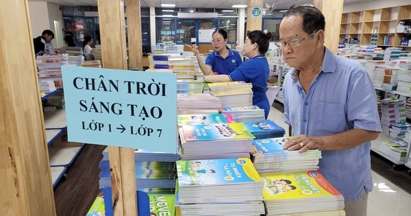 Báo Người Lao Động mở diễn đàn "Giải quyết những bất cập xung quanh sách giáo khoa, cách nào?", để bạn đọc mọi miền cùng tham gia.