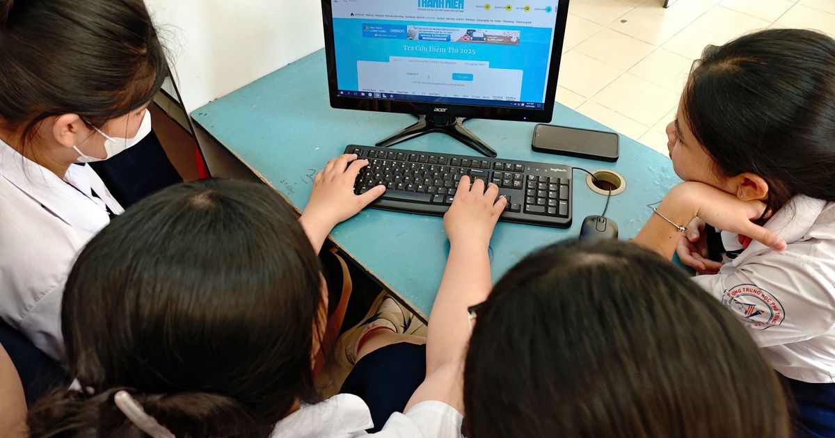 Tuyển sinh ĐH 2025: Điểm chuẩn khác với những năm trước ra sao?