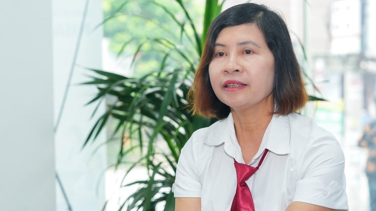 chu-tich-hdqt-qtdnd-tan-phuc-nguyen-thi-hoi.jpg