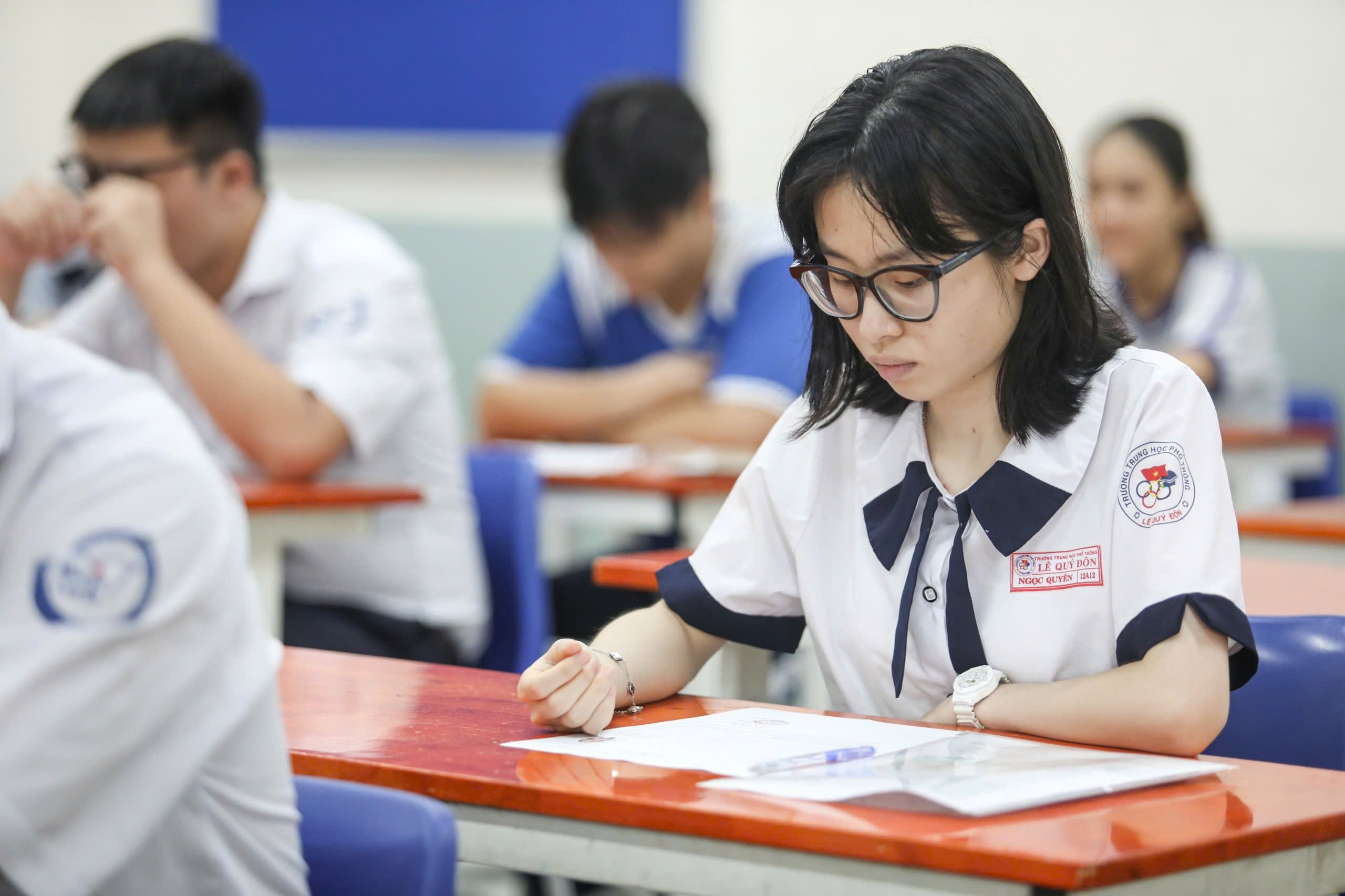 Từ đề thi tốt nghiệp THPT 2025: Soi chiếu cách dạy, học, quản lý nhà trường - 1