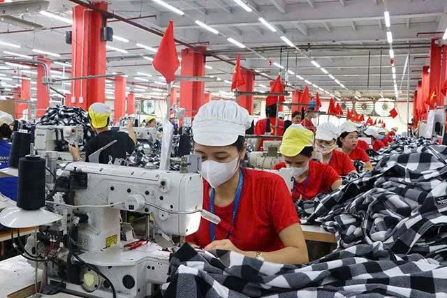 Doanh nghiệp vừa và nhỏ ở Nghệ An tạo doanh thu tốt hơn khi ứng dụng AI trong kinh doanh