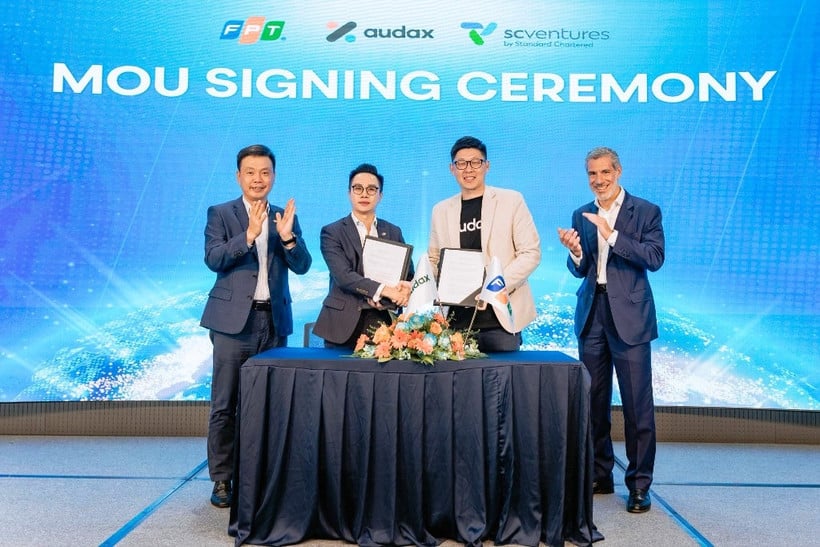 FPT và audax, công ty do Standard Chartered đầu tư ký hợp tác quy mô 100 triệu USD trong 3 năm.