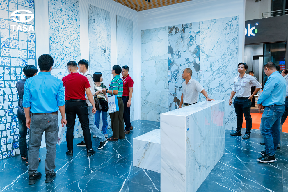 Không gian trưng bày ấn tượng của TASA Group tại Vietbuild 2025 - 4