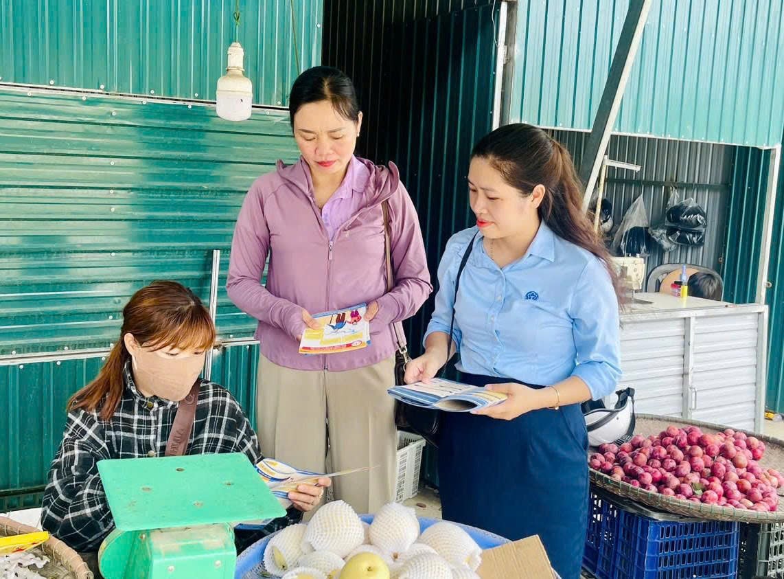 Cảnh báo thủ đoạn mạo danh cán bộ BHXH để lừa đảo người dân