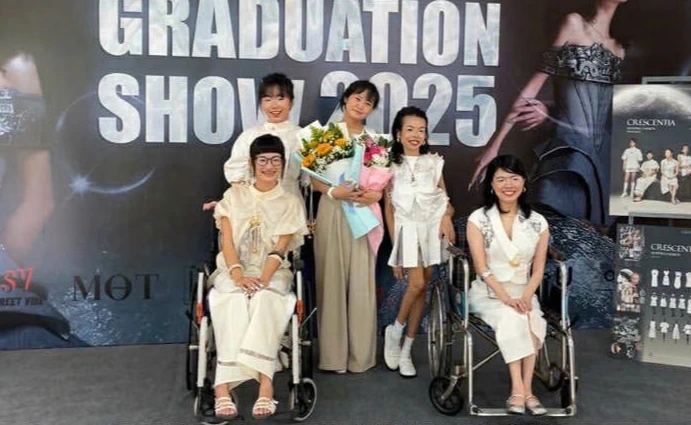 Unique fashion collection for people with disabilities