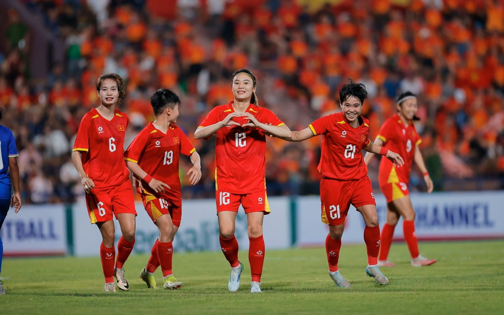 Vòng loại Asian Cup nữ 2026, bảng E: Đội tuyển nữ Việt Nam thắng đậm Maldives 7-0