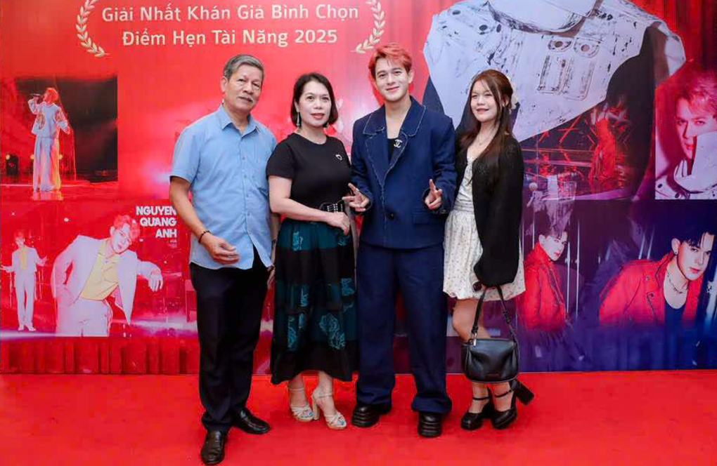 Quang Anh tiết lộ từng xin được biểu diễn trên sân khấu - 2
