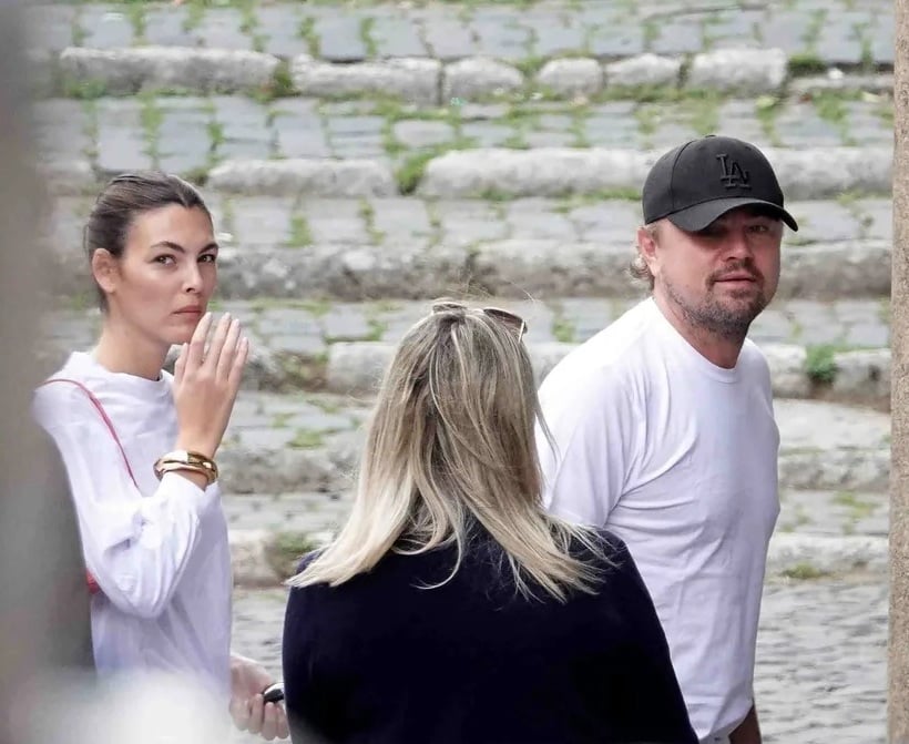 Người mẫu 27 tuổi phá vỡ “luật ngầm tình yêu” của Leonardo DiCaprio - 2