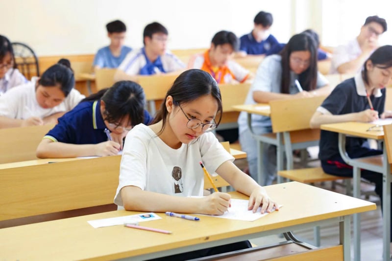 Morgen Nachmittag (4. Juli): Hanoi gibt die Ergebnisse der Aufnahmeprüfung der 10. Klasse für öffentliche Schulen bekannt -0