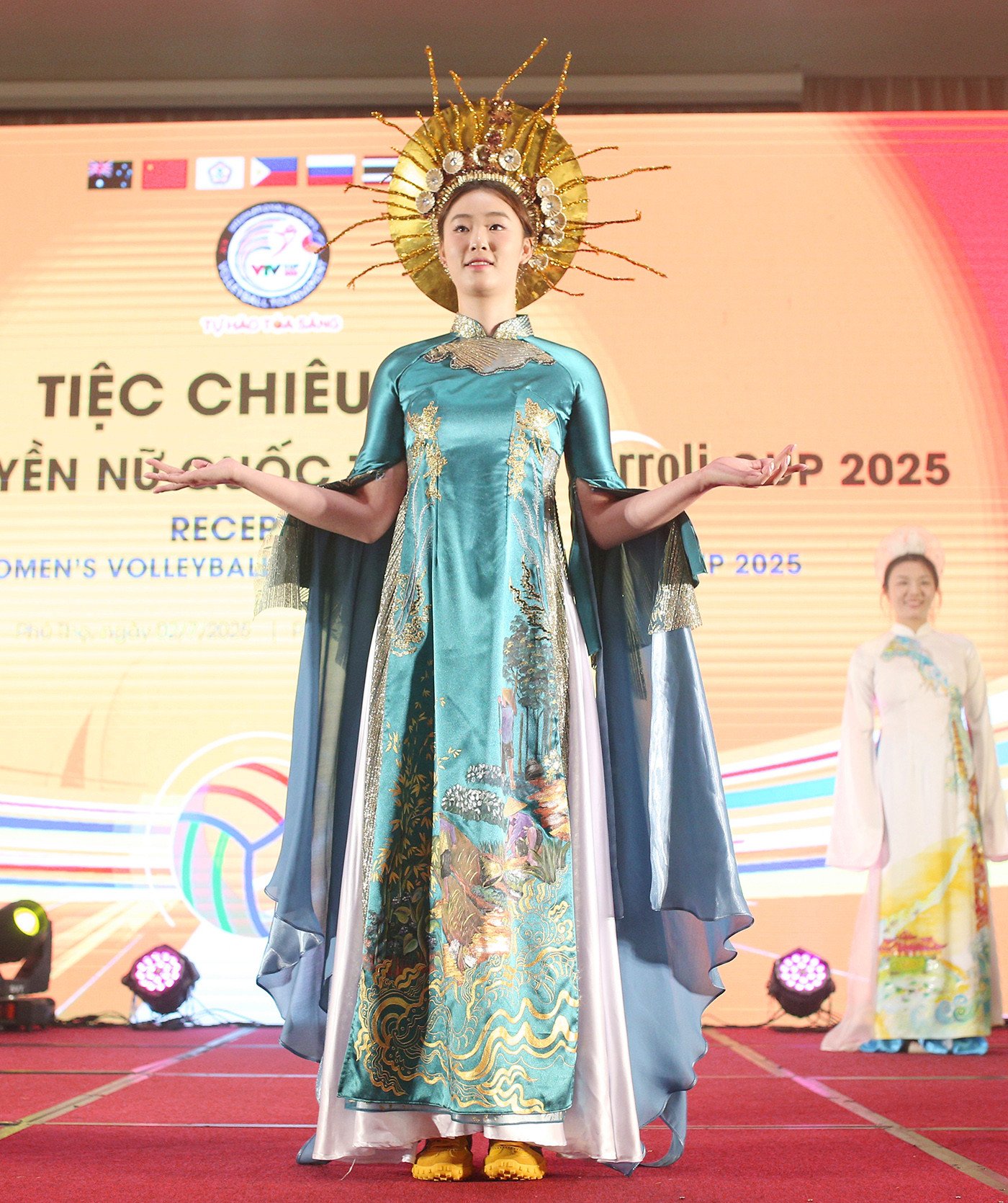 hoa khoi vtv cup 13.JPG