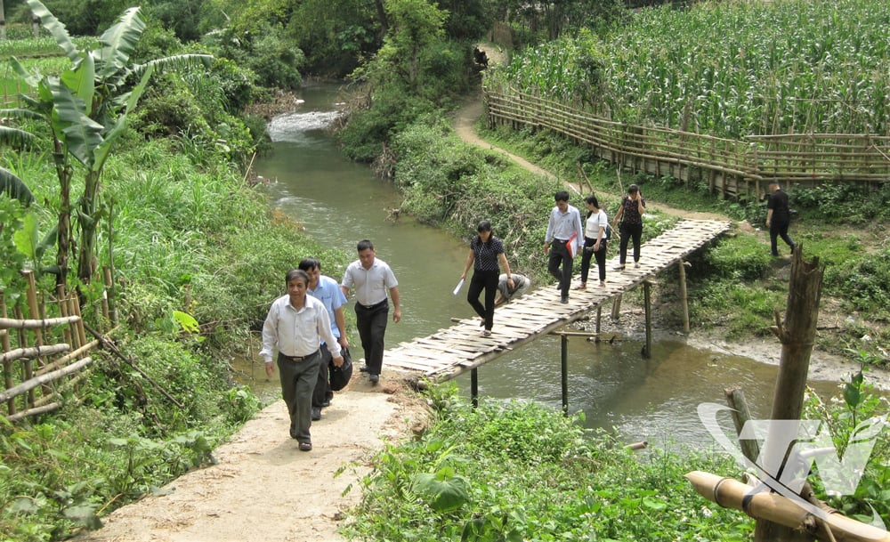 Những cây cầu chênh vênh về bản làng ở vùng đất Bắc Kạn lại là nguồn cảm hứng với nhiều nhiều du khách.