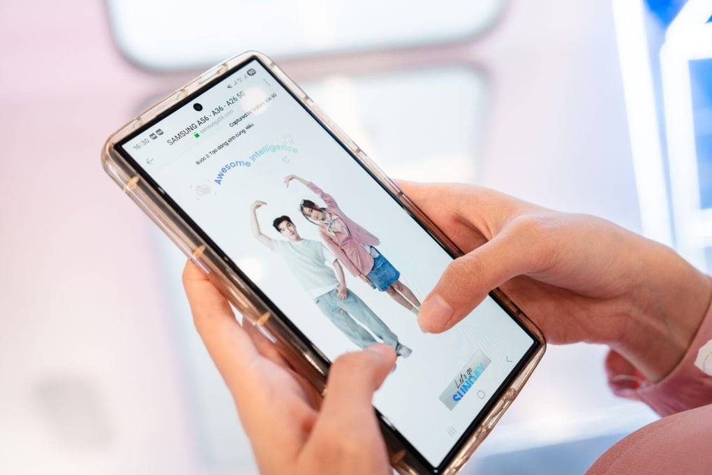 Người hâm mộ HIEUTHUHAI săn vé gặp thần tượng và trải nghiệm Galaxy A56 5G hồng mới - 2