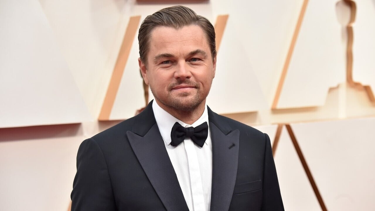 Người mẫu 27 tuổi phá vỡ “luật ngầm tình yêu” của Leonardo DiCaprio - 11