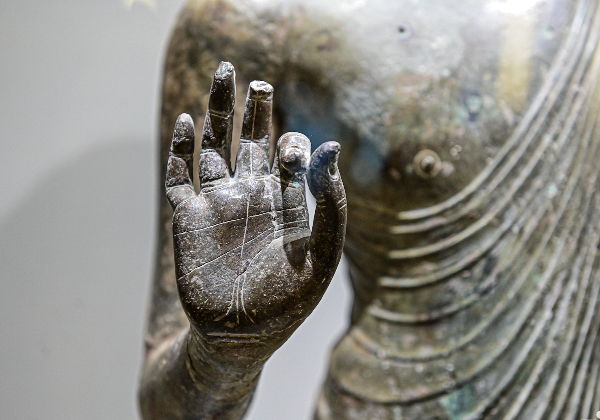 Sehen Sie alte Buddha-Statuen und nationale Schätze in Ho-Chi-Minh-Stadt