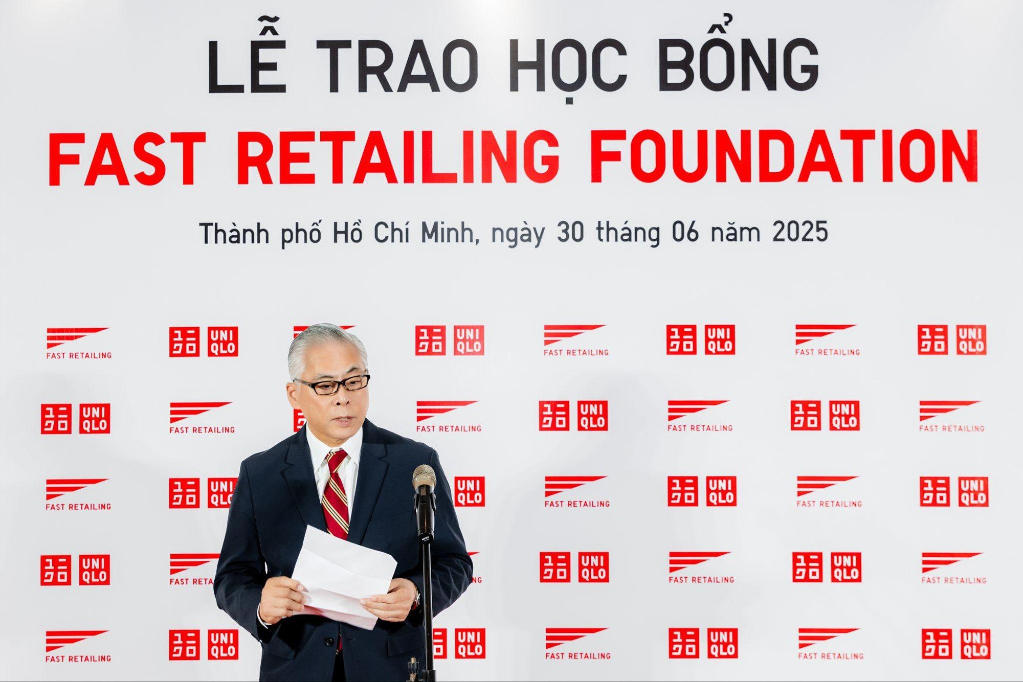 Quỹ Fast Retailing tiếp tục trao học bổng toàn phần cho học sinh Việt Nam- Ảnh 3.